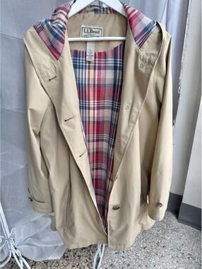 L.L. Bean Women Xxl  2x Hooded Jacket Coat Red Plaid Flannel Lined Gorpcore